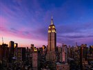 Empire State Building  stojí v New Yorku na kiovatce Páté Avenue a West 34th...
