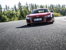 Audi R8 na brnnském Masarykov okruhu