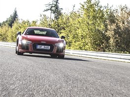 Audi R8 na brnnském Masarykov okruhu
