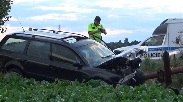 Smrteln nehoda osobnho automobilu u obce Jentejn (5. srpna 2017).