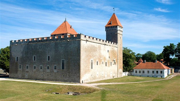 Estonsk hrad Kuressaare (Arensburg)