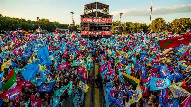 Na vc ne tden se kvli hudebnmu festivalu Sziget promnila tato st metropole v takzvan Ostrov svobody, jak mu sami poadatel kaj.