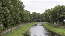 Dosud v Žamberku kvůli protipovodňové prevenci pokáceli na břehu Divoké Orlice... Dosud v Žamberku kvůli protipovodňové prevenci pokáceli na břehu Divoké Orlice...