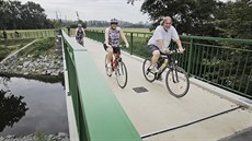 Nová cyklistická lávka přes Mži u Radčické ulice v Plzni Nová cyklistická lávka přes Mži u Radčické ulice v Plzni