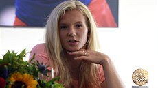 Tenistka Kateřina Siniaková na tiskové konferenci po vítězství na turnaji v... Tenistka Kateřina Siniaková na tiskové konferenci po vítězství na turnaji v...