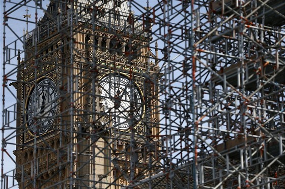 Ikonická hodinová v v Londýn Big Ben na pítí tyi roky utichne.