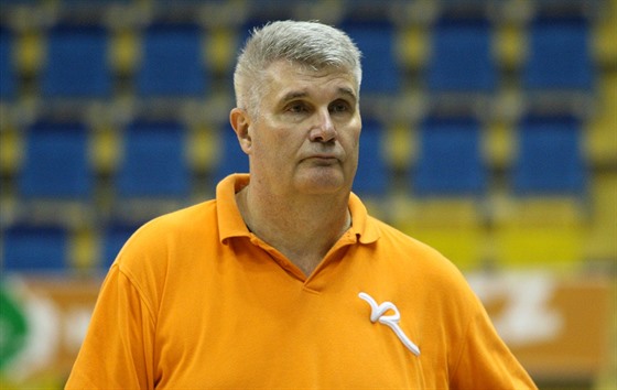 Trenér Predrag Benaek