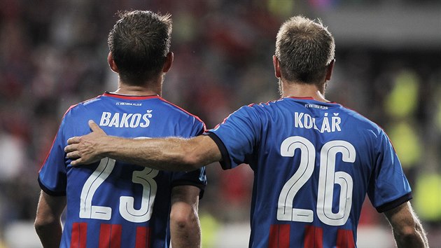 STŘELCI. Marek Bakoš s Danielem Kolářem během utkání Viktorie Plzeň proti... STŘELCI. Marek Bakoš s Danielem Kolářem během utkání Viktorie Plzeň proti...