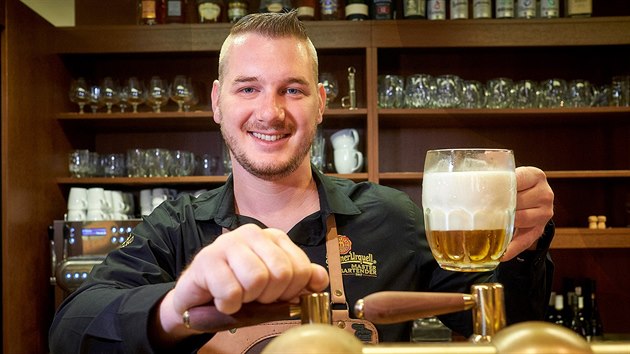 Plzeňský výčepní Miroslav Štych vyhrál soutěž Pilsner Urquell Master Bartender.... Plzeňský výčepní Miroslav Štych vyhrál soutěž Pilsner Urquell Master Bartender....