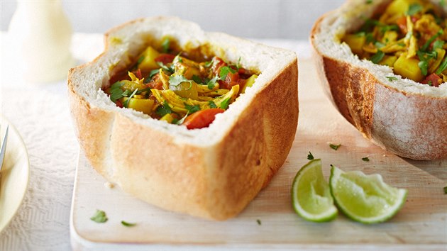 Na jihu Afriky pat Bunny Chow mezi nejtypitj jdla poulin gastronomie.