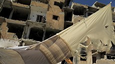 Následky bojů mezi Islámským státem a SDF v Rakká (14. srpna 2017) Následky bojů mezi Islámským státem a SDF v Rakká (14. srpna 2017)