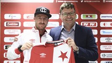 POSILA DORAZILA. Fotbalová Slavia v pátek večer oznámila, že získala... POSILA DORAZILA. Fotbalová Slavia v pátek večer oznámila, že získala...