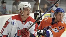 Útočník Jan Milfait (vlevo) se do Havlíčkova Brodu vrátil po třech letech. V... Útočník Jan Milfait (vlevo) se do Havlíčkova Brodu vrátil po třech letech. V...