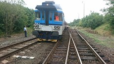 Ve stanici Praha-Čakovice ráno vykolejil ve směru na Turnov osobní vlak... Ve stanici Praha-Čakovice ráno vykolejil ve směru na Turnov osobní vlak...
