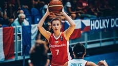 Česká mládežnická reprezentantka Adéla Smutná v duelu ME do 18 let s Francií. Česká mládežnická reprezentantka Adéla Smutná v duelu ME do 18 let s Francií.