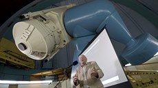 Perkův dalekohled je pojmenovaný po významném astronomovi Luboši Perkovi. Perkův dalekohled je pojmenovaný po významném astronomovi Luboši Perkovi.