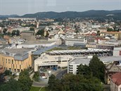 Sídlo krajského úřadu je nejvyšší budovou v Liberci, na vrcholu má vyhlídku,... Sídlo krajského úřadu je nejvyšší budovou v Liberci, na vrcholu má vyhlídku,...