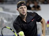 Amerian Jack Sock se v prvnm kole US Open stetl s australskm tenistou...