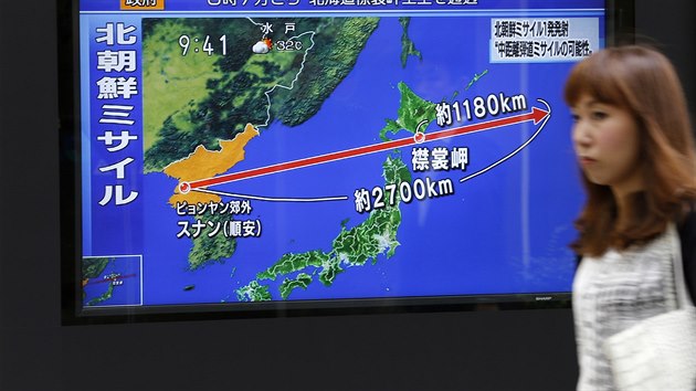 Nad Japonskem proltla severokorejsk raketa (29. srpna 2017).