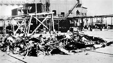 Trosky amerického letounu B-17G na nádvoří dolu Alexander. Sestřelen byl 24.... Trosky amerického letounu B-17G na nádvoří dolu Alexander. Sestřelen byl 24....