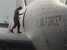 Americk tanker KC-135 na pardubickm letiti