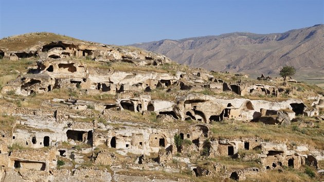 Dvanct tisc let star msto Hasankeyf v Turecku.