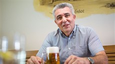 „Dnes i s nedonošenými dětmi zacházíme trochu jinak než dřív, kdy jsme... „Dnes i s nedonošenými dětmi zacházíme trochu jinak než dřív, kdy jsme...