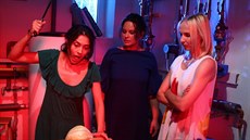 Jana Plodková, Jitka Čvančarová a Lucie Siposová jako hrdinky seriálu Černé... Jana Plodková, Jitka Čvančarová a Lucie Siposová jako hrdinky seriálu Černé...