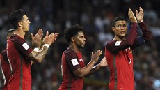 PORTUGALSKO. Titul mistrů Evropy Cristiano Ronaldo pro Portugalsko už získal,... PORTUGALSKO. Titul mistrů Evropy Cristiano Ronaldo pro Portugalsko už získal,...