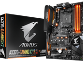 Základní deska na platformě X370. Základní deska na platformě X370.
