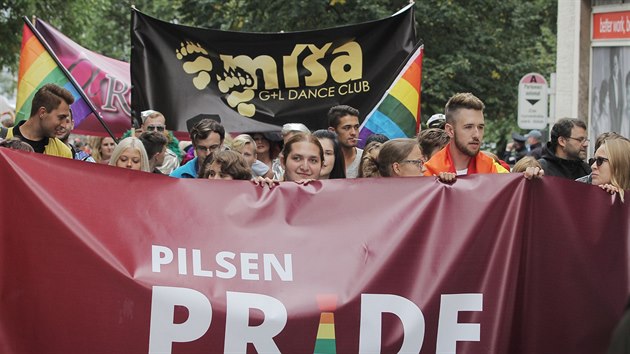 Akce Pilsen Pride se zastnilo nkolik stovek lid z komunity LGBT (2.9.2017)