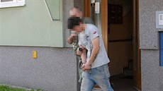 V Plzni-Doubravce byli napadeni vykonavatelé soudního exekutora, pi útoku se i...