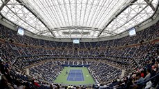 Pohled na stadion Arthura Ashe při čtvrtfinále ženské dvouhry na US Open. Pohled na stadion Arthura Ashe při čtvrtfinále ženské dvouhry na US Open.