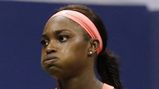 Tváře plné zklamání. Američanka Sloane Stephensová po jedné z nepovedených... Tváře plné zklamání. Američanka Sloane Stephensová po jedné z nepovedených...