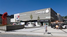 V Jablonci půl roku funguje obchodní dům Central. Majitelé jsou spokojení,... V Jablonci půl roku funguje obchodní dům Central. Majitelé jsou spokojení,...