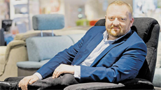 Jakub Střeštík, vedoucí české a slovenské pobočky Kika Nábytek. Jakub Střeštík, vedoucí české a slovenské pobočky Kika Nábytek.