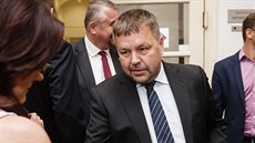 Exposlanec Petr Tlucho u Obvodního soudu pro Prahu 1, který pokraoval v...