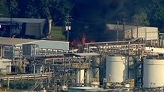 V Texasu hoří chemička V Texasu hoří chemička