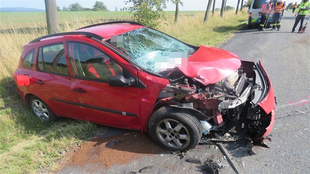 Opilý idi Renaultu Mégane zaal u Velkého Týnce pedjídt ped horizontem,...