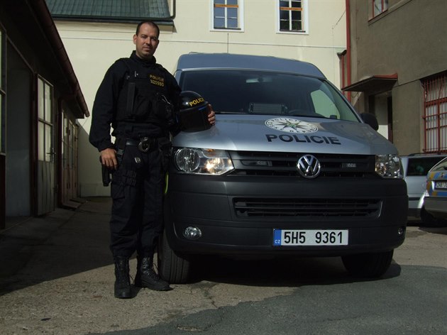 Policista Miroslav Janeek z Hradce Králové, který na dovolené v ecku...