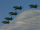 Mimodn neplnovan ncvik skupiny Saudi Hawks za zruen vystoupen na Dnech...