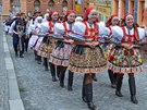 Krojovaný průvod v Široké ulici Krojovaný průvod v Široké ulici