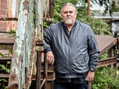 Básník Tomáš Koudela pochází z Havířova. K Ostravě měl dlouho špatný vztah a... Básník Tomáš Koudela pochází z Havířova. K Ostravě měl dlouho špatný vztah a...