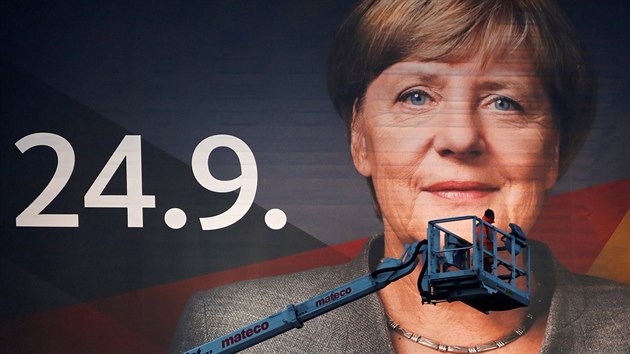 Billboard s portrtem kanclky Angely Merkelov v nmeckm Duisburgu