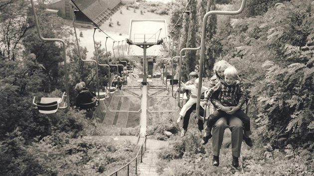 Lanová dráha v zoologické zahradě se od svého otevření těší zájmu návštěvníků. Loni v červnu svezla už sedmimiliontého návštěvníka.