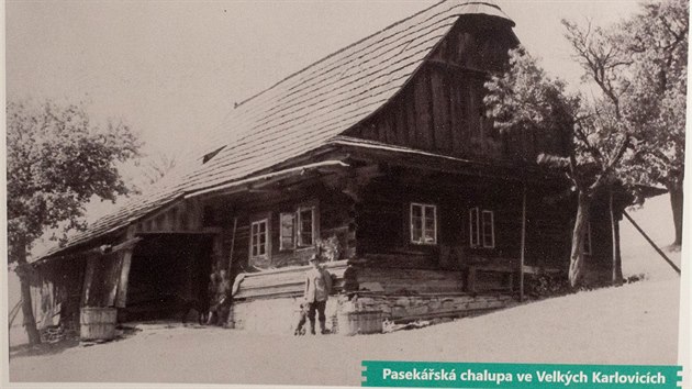 Vsetnsk Muzeum regionu Valasko nabz vstavu o roubenkch typickch pro Valasko.