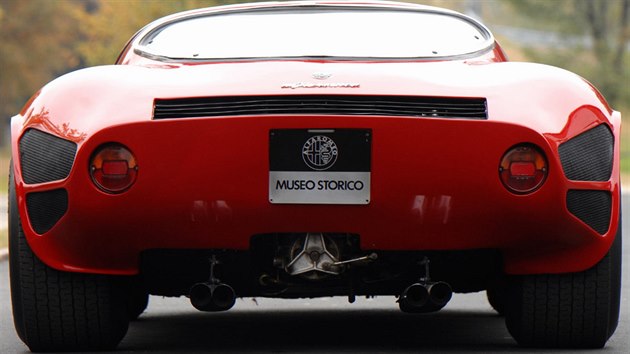Alfa Romeo 33 Stradale slav padestiny. Na snmku v pvodn podob prototypu. Vznikly jen dva kusy, existuje ale hodn replik.