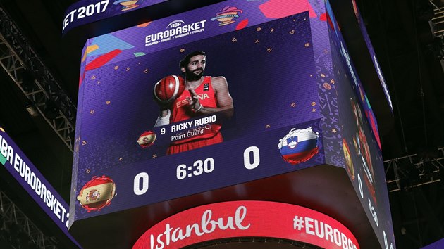 Startuje semifinle EuroBasketu. Na hit m i panlsk reprezentant Ricky Rubio.