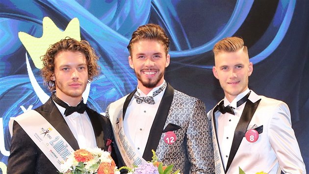 Muž roku 2017 Matyáš Hložek (uprostřed) a další finalisté Roman Hein a Mikuláš Focko (Náchod, 25. srpna 2017)