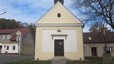 Interiér Žarošské kaple obsahuje vzácné náhrobky z 15. až 17. století. Interiér Žarošské kaple obsahuje vzácné náhrobky z 15. až 17. století.